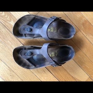 Birkenstock t-strap thong sandals